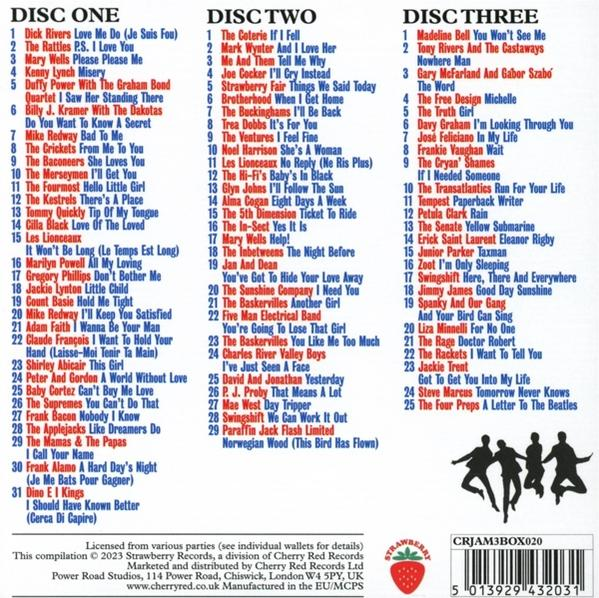 CD mit Titelliste. Drei Spalten mit Songtiteln, lizenziert von verschiedenen Parteien.