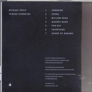 Ein schwarz-weißes Albumcover mit Text und einer Liste von Songnamen auf dunklem Hintergrund.