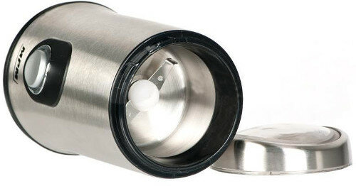 Elektryczny młynek do kawy ze stali nierdzewnej z czarną pokrywą i częściowo otwartą pokrywą.