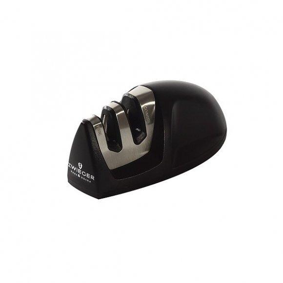 Czarna ostrzałka do noży z trzema otworami oznaczonymi FINE, MEDIUM i COARSE.