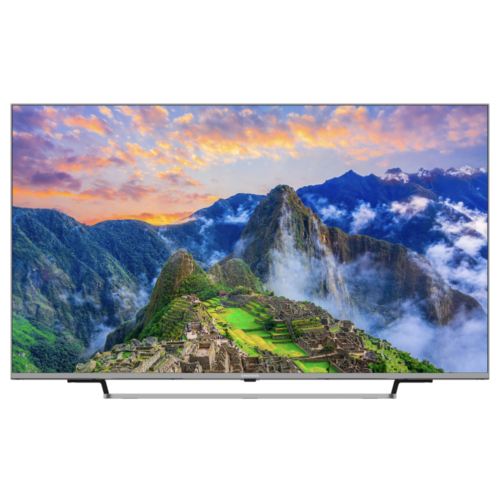 Machu Picchu'yu gösteren TV ekranı, dağlar, bulutlar ve gökyüzü.