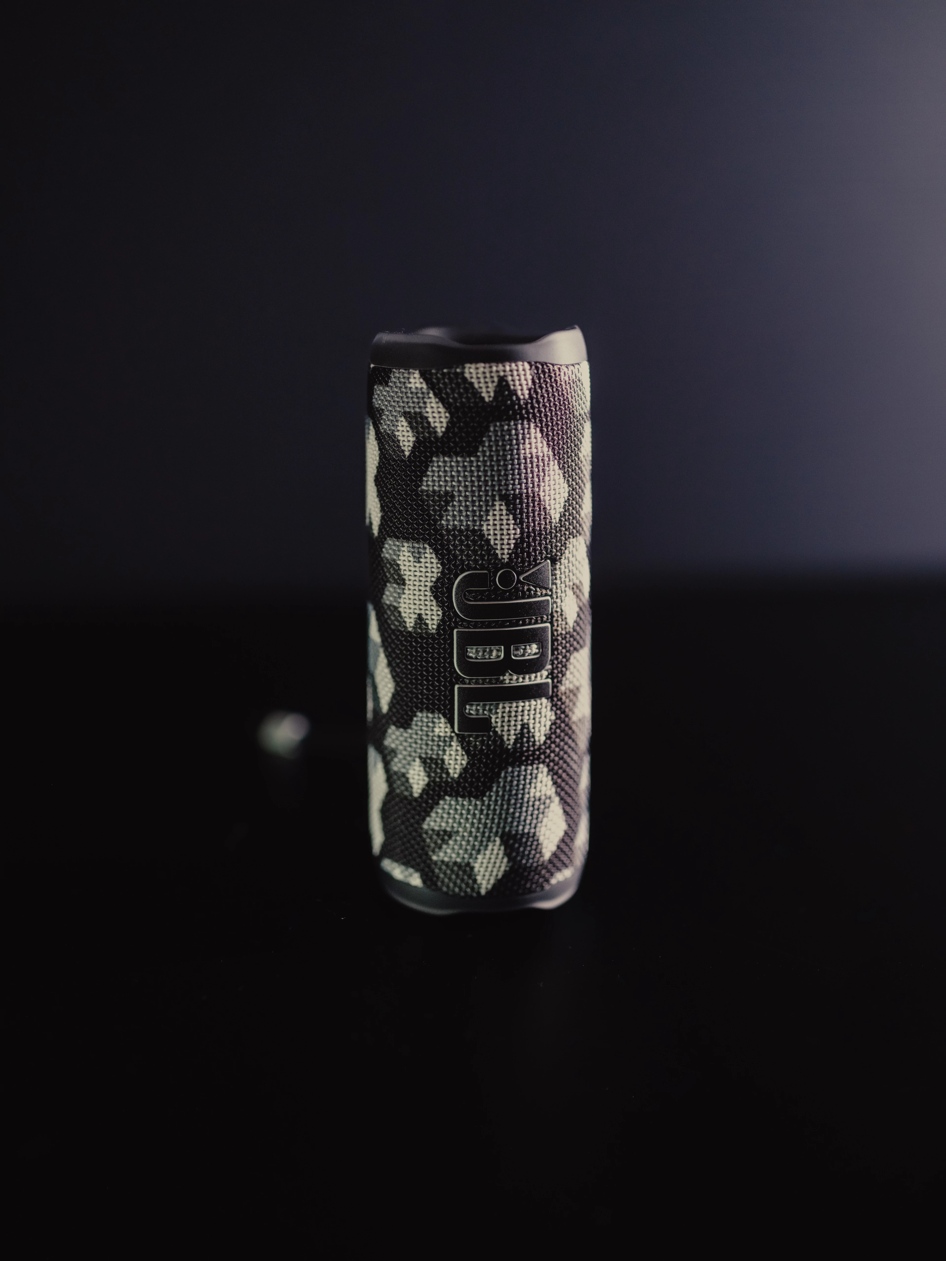 JBL Flip 6 Martin Garrix Bluetooth Hoparlör Siyah Beyaz