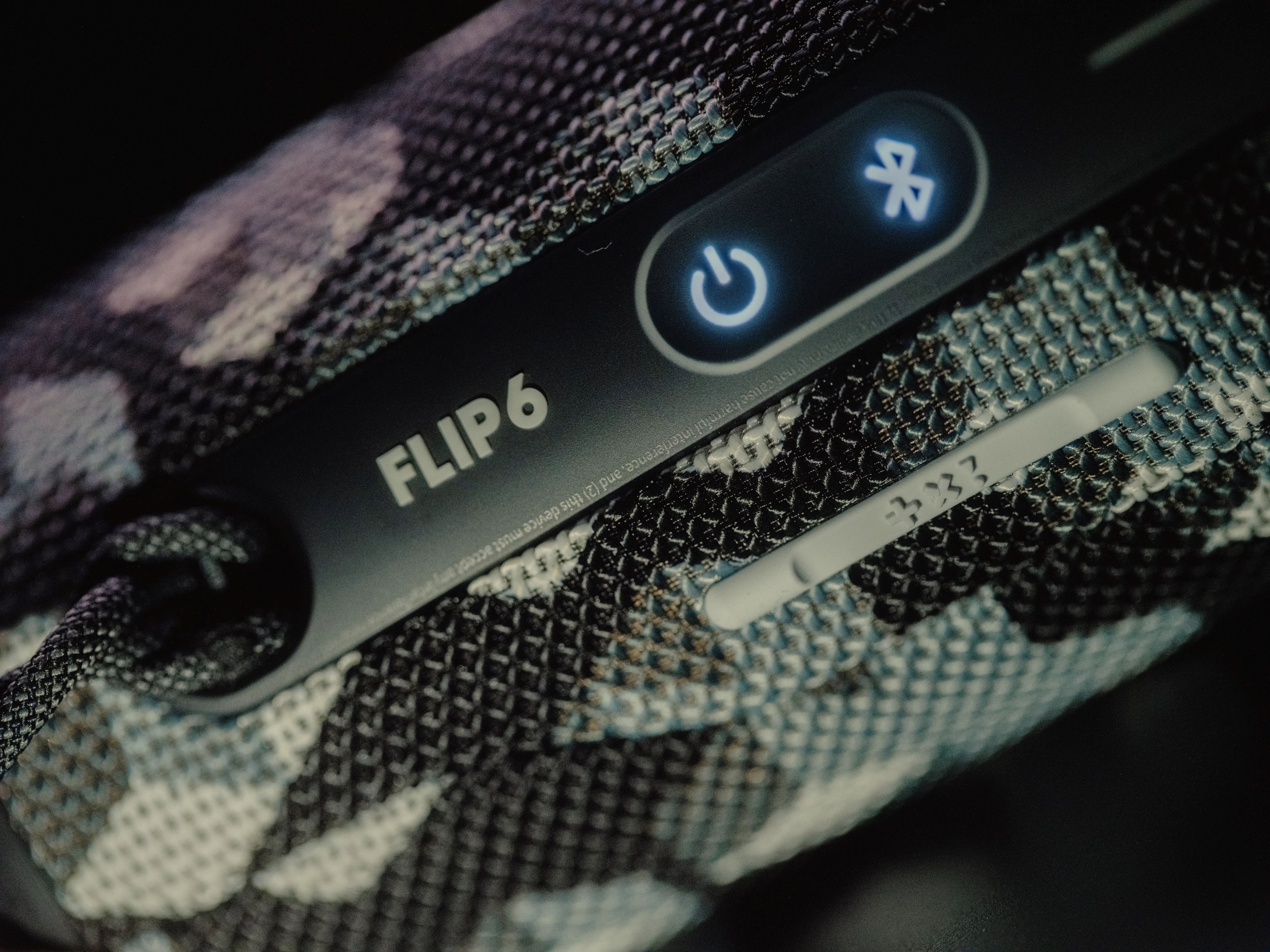 JBL Flip 6 Martin Garrix Bluetooth Hoparlör Siyah Beyaz