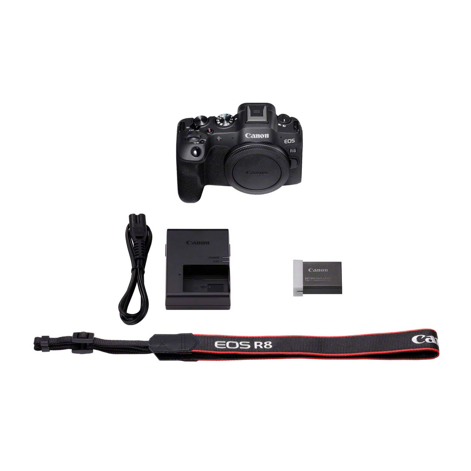 Fotocamera Canon EOS R8, caricabatterie, batteria e cinturino, su sfondo bianco.