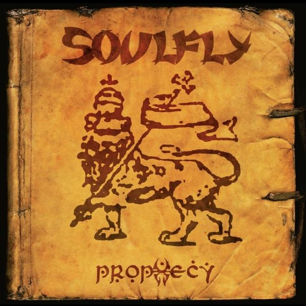 Soulfly Prophecy album borító. Barna könyv oroszlán grafikával és szöveggel. Sárga háttér.