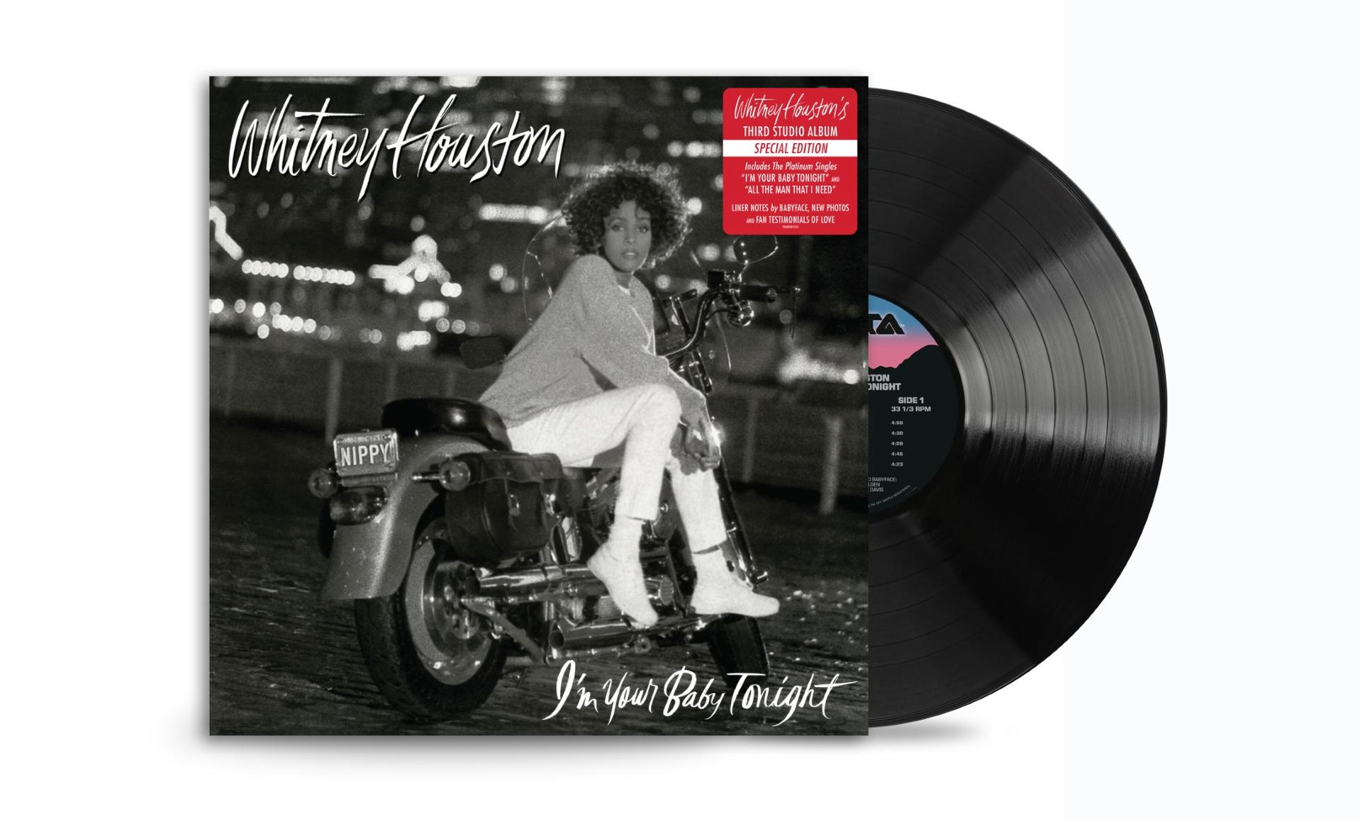 Whitney Houston bakelit album, "I'm Your Baby Tonight". A borítón motoron látható. Bakelit lemez látható.