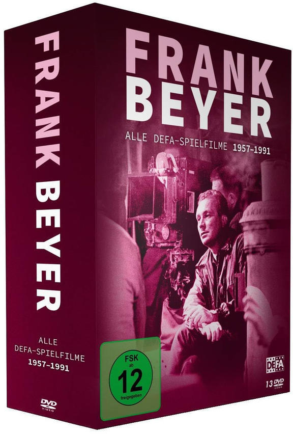 Eine DVD-Box mit Frank Beyers DEFA-Filmen, mit einem Bild eines Mannes beim Filmen.