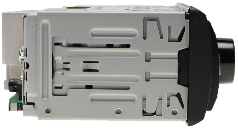 Seitenansicht eines Autoradios mit Metallgehäuse und schwarzem Bedienfeld.