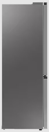 Szare drzwi lodówki widoczne z boku. Ma uchwyt po prawej stronie i znajduje się na białym tle.