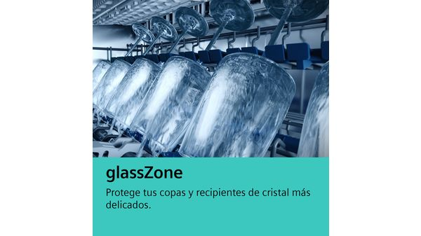 Vasos en un lavavajillas. Un cuadro de texto verde azulado con texto blanco en la parte inferior.