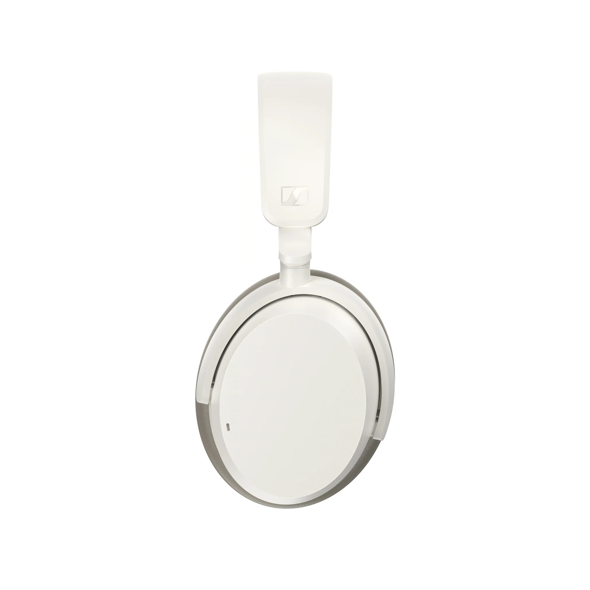 Beyaz, minimalist tasarımlı kulak üstü kulaklıklar, beyaz arka plan üzerinde izole edilmiş.