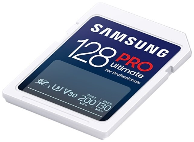 Karta SD Samsung 128 Pro Ultimate z prędkością odczytu/zapisu 200/130 MB/s na białym tle.