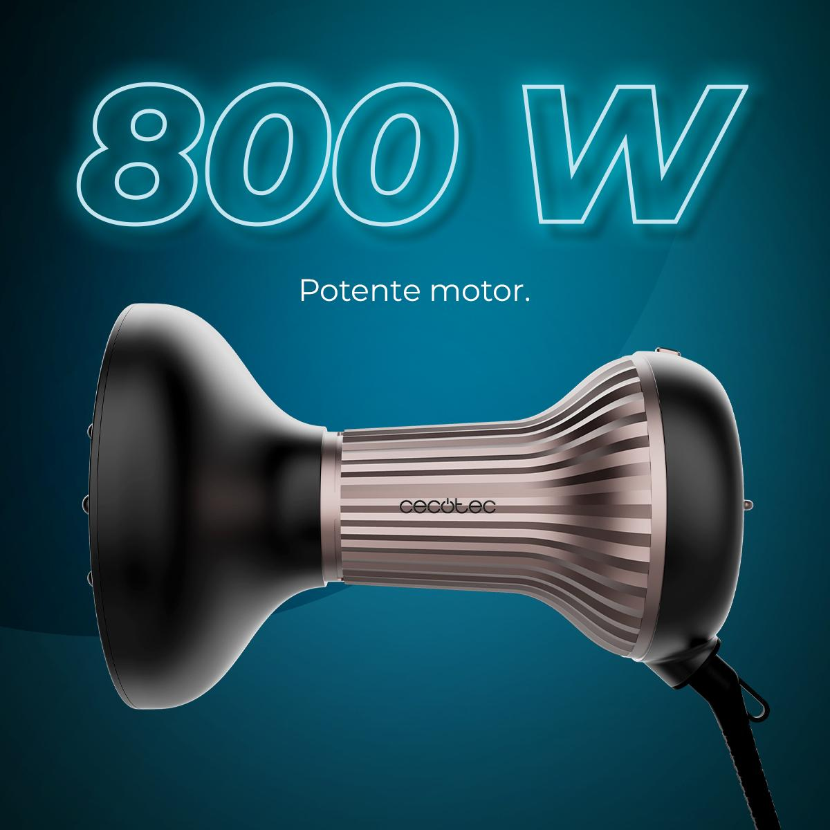 Un secador de pelo negro y dorado con el texto 800W y Potente motor sobre fondo azul.