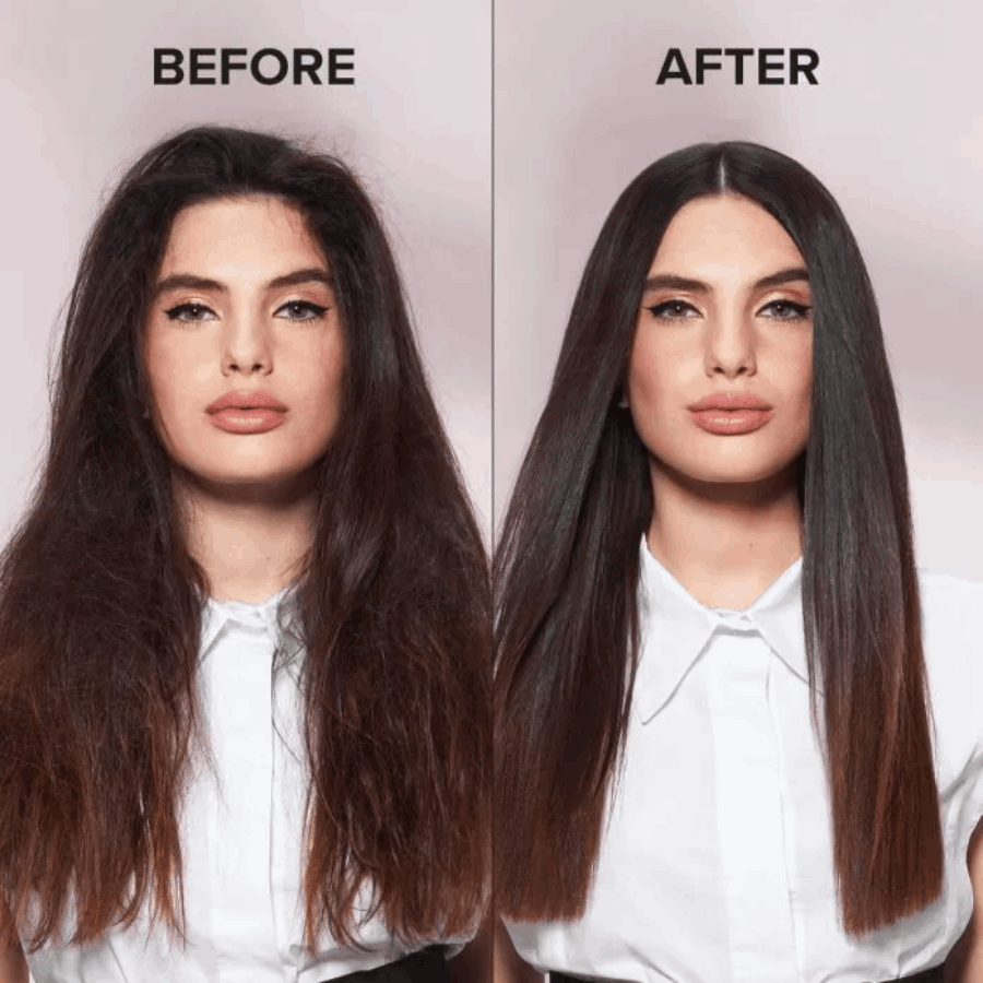 Imagen dividida del cabello de una mujer antes y después de alisar. Antes encrespado, después liso.