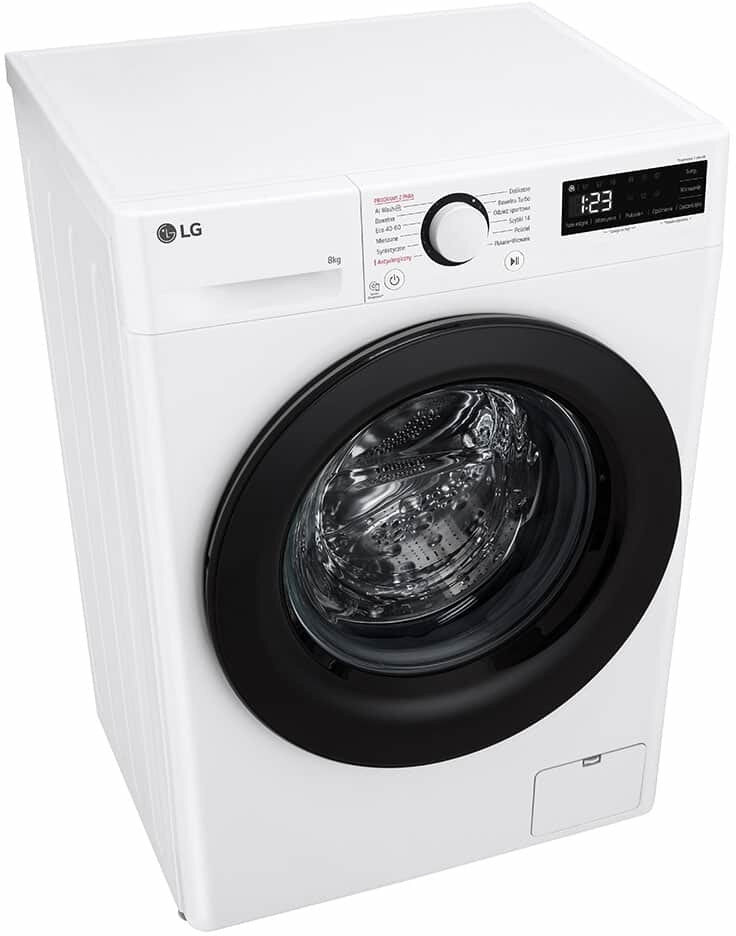 Biała pralka z czarnymi drzwiami i wyświetlaczem cyfrowym pokazującym czas.