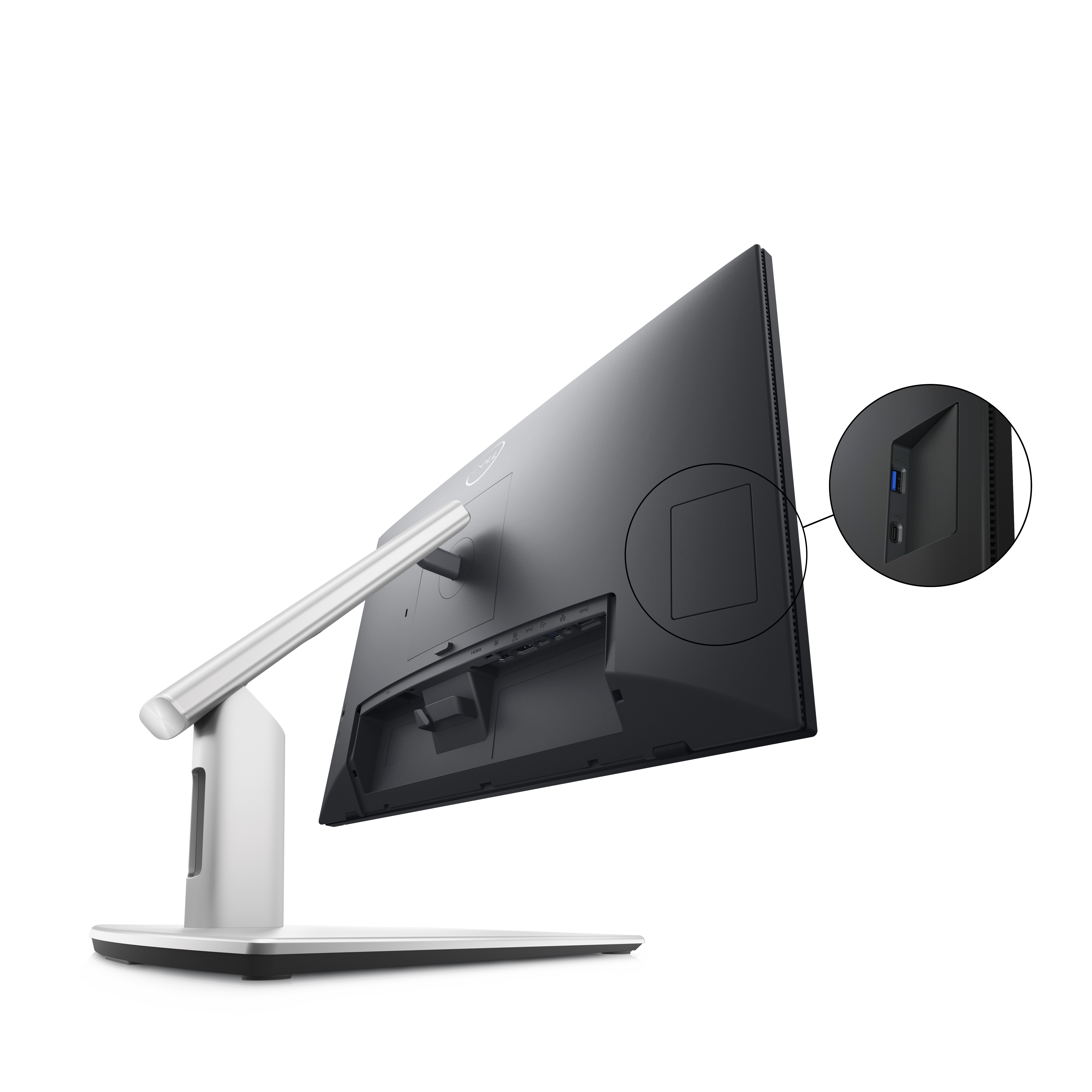 Monitorrückseite. Silberner Ständer, schwarzer Bildschirm und kleiner USB-Anschluss. Weißer Hintergrund.