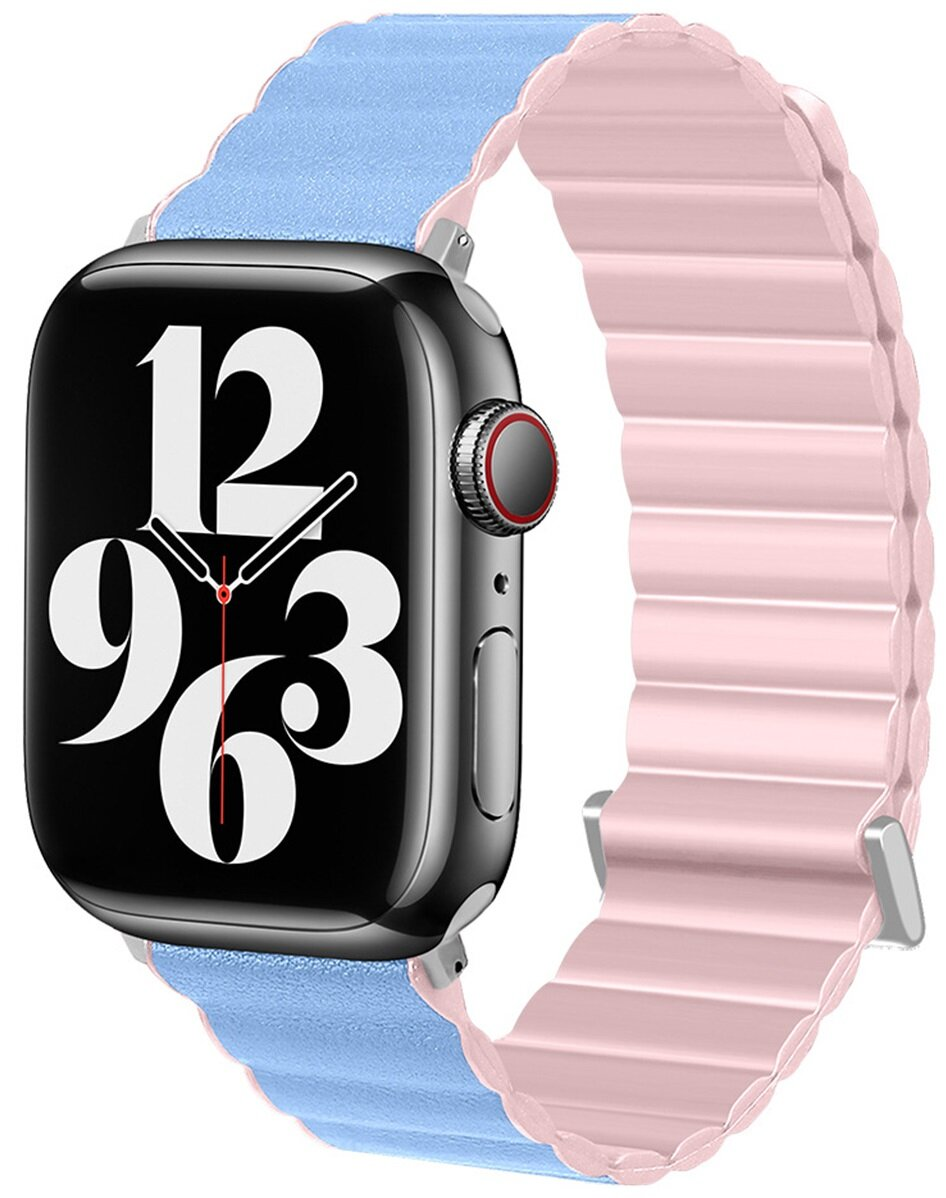 Apple Watch z jasnoniebieskim i różowym paskiem. Zegarek pokazuje godzinę. Srebrna koperta.