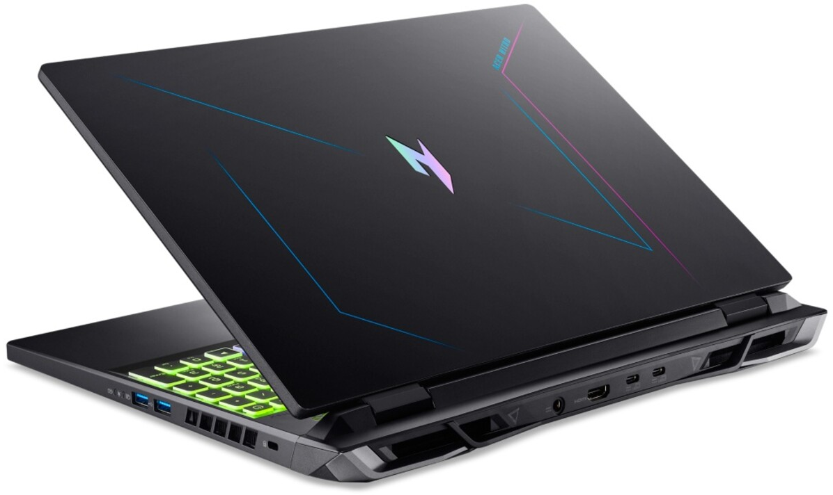 Ein schwarzer Laptop, teilweise geöffnet, zeigt ein Neon-Design auf der Rückseite. Die Tastatur ist grün sichtbar.