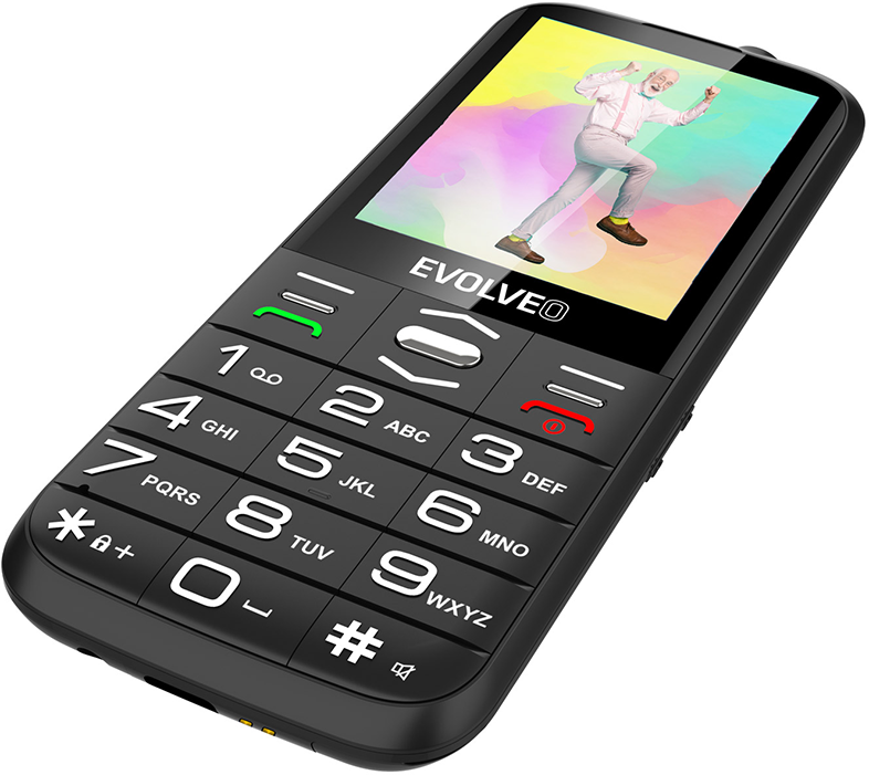 Egy fekete mobiltelefon nagy gombokkal és egy idős férfit mutató képernyővel. A márka az Evolveo.