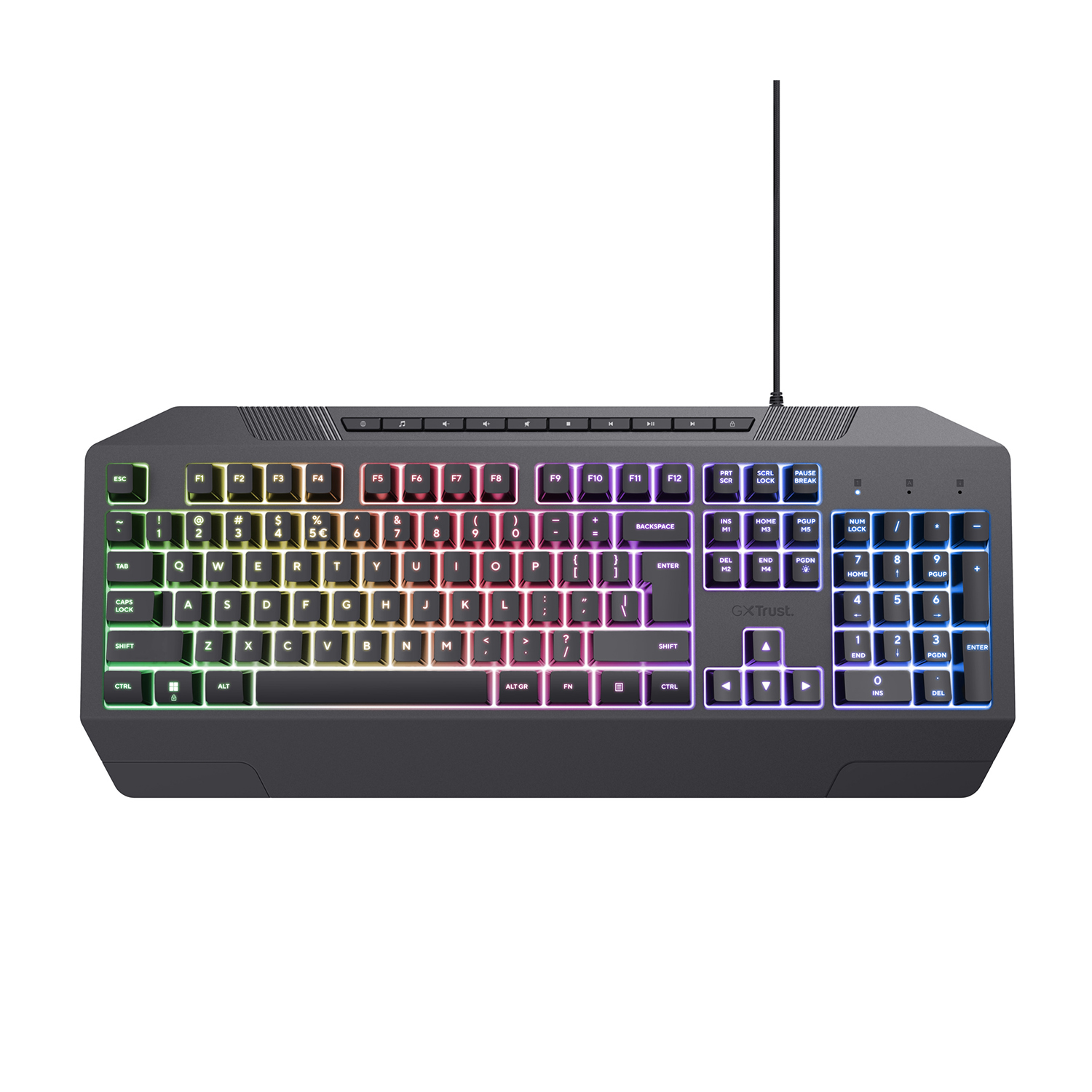 Una tastiera GXTrust nera con tasti retroilluminati a colori arcobaleno. La tastiera ha un cavo nero collegato.