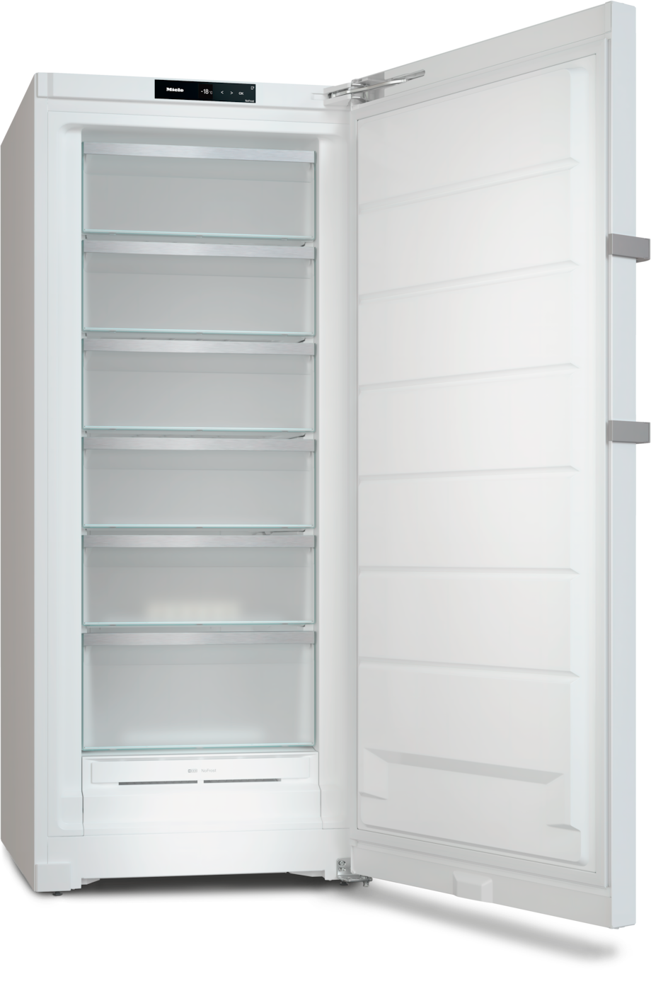 Ein weißer Miele Gefrierschrank mit offener Tür und Glasböden.