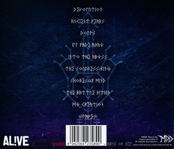 CD-Cover mit Text in Diamantenform. Es ist ein dunkelblauer Hintergrund mit weißen und lila Akzenten.