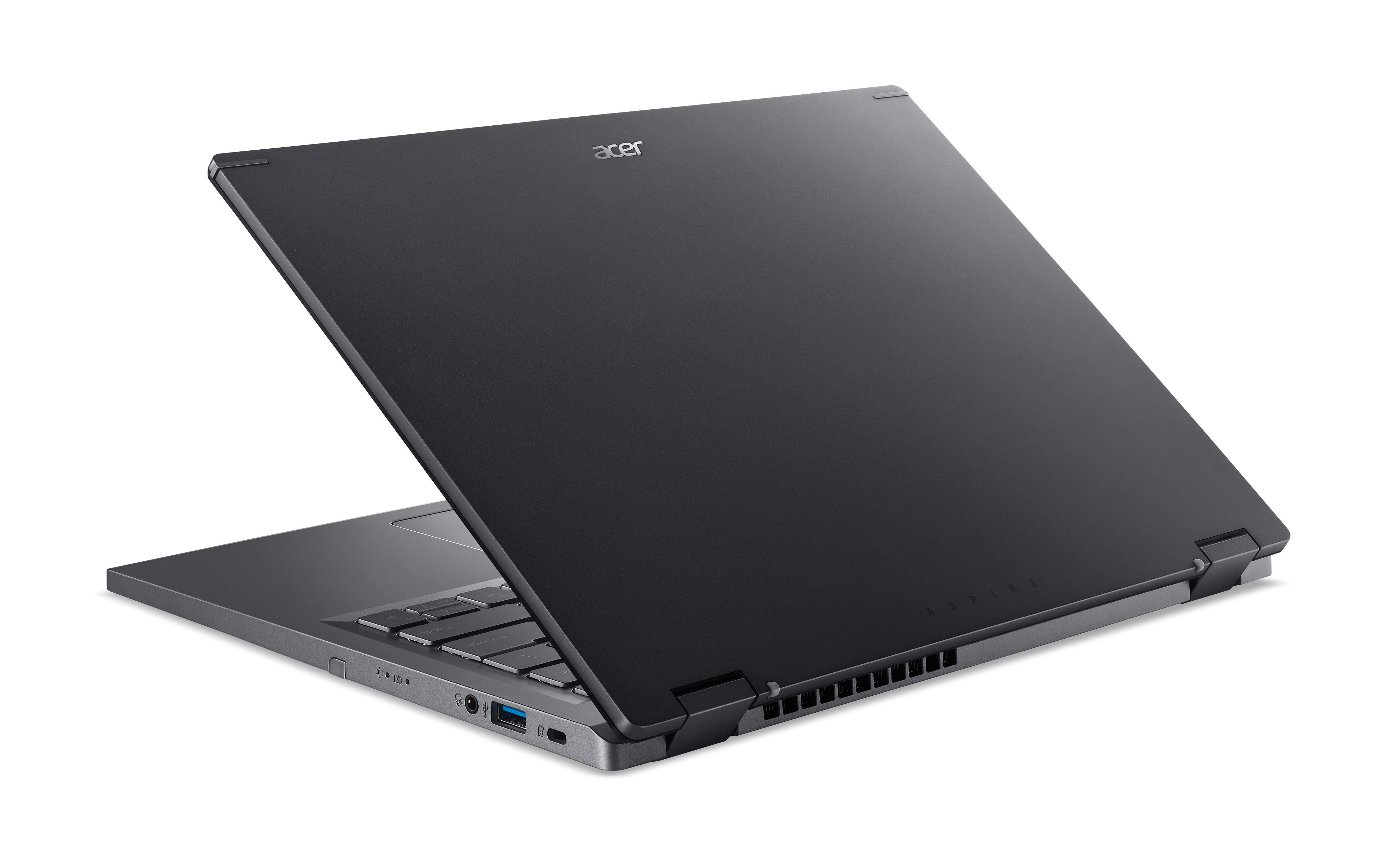 Schwarzer Acer Laptop, teilweise geöffnet, auf weißem Hintergrund.