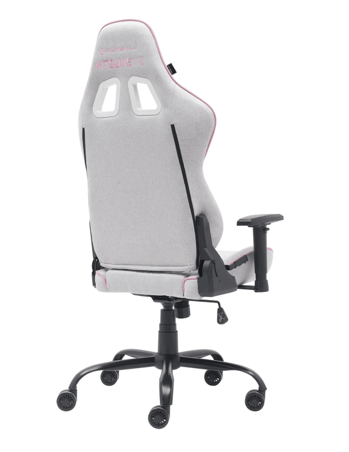 Silla gaming gris y rosa, vista trasera. La silla tiene respaldo alto con cortes.