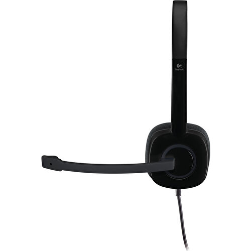 Mikrofonlu siyah bir Logitech kulaklık.