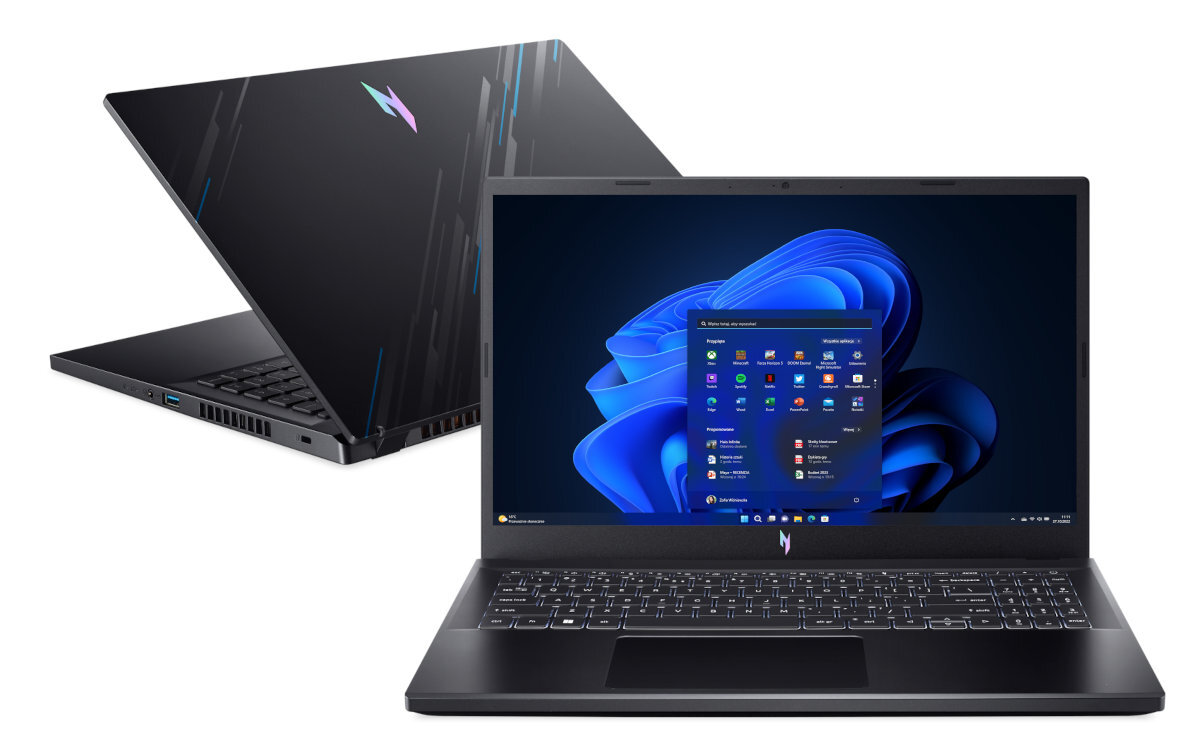 Czarny laptop z ekranem Windows 11 i widokiem z tyłu.