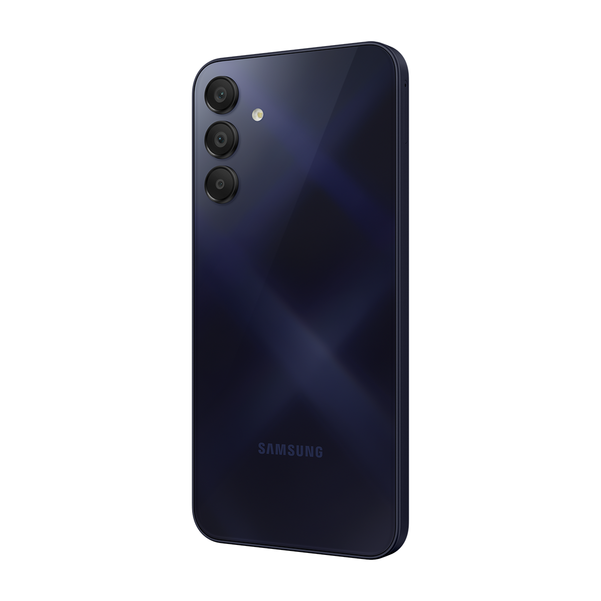 Koyu mavi akıllı telefonun arka görünümü, üç kameralı arka tarafı gösteriyor.
