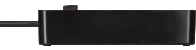 Czarne urządzenie z kablem. Widok z boku. Białe tło.