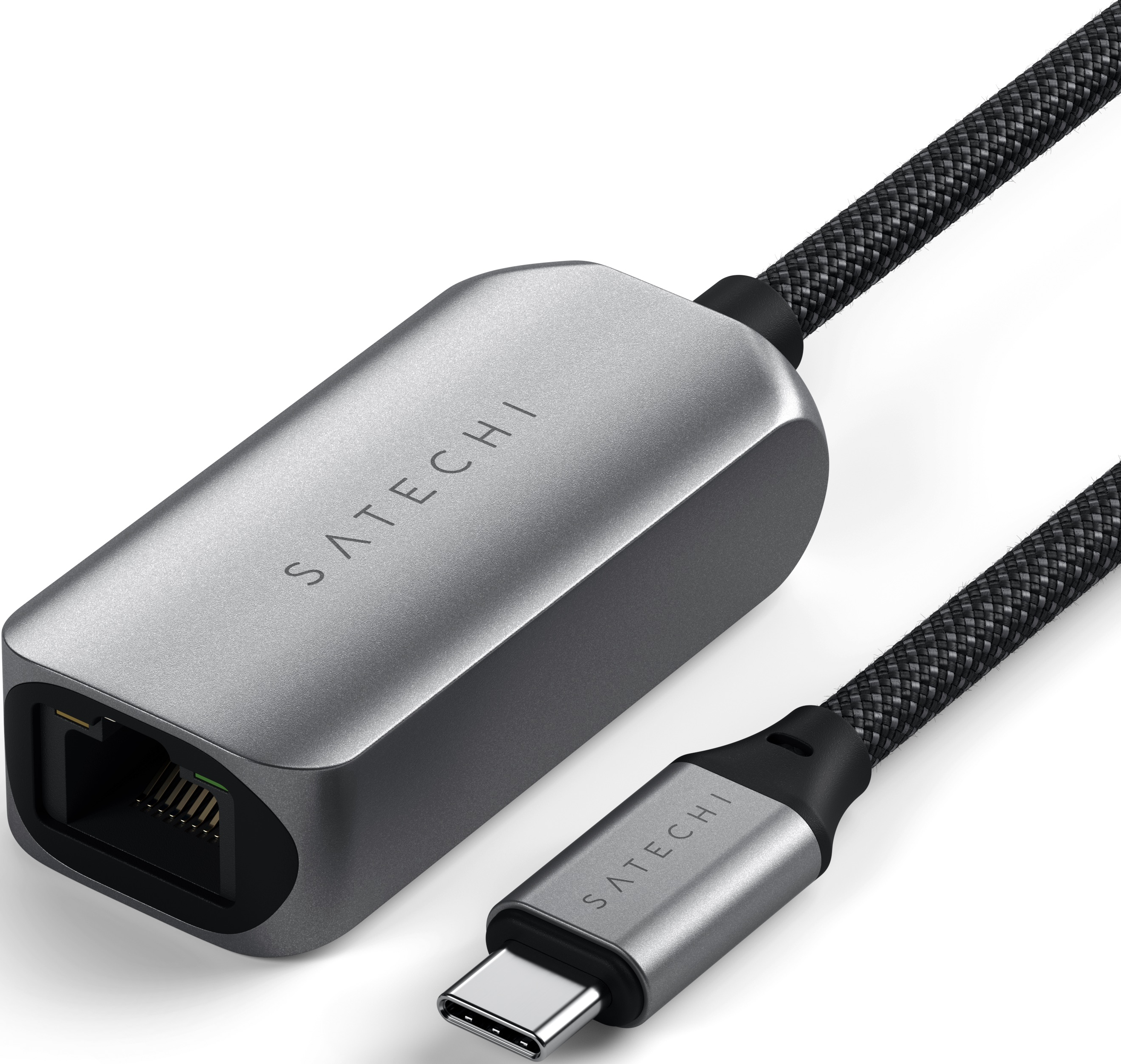 Adattatore Ethernet USB-C Satechi. Adattatore argentato con cavo intrecciato nero e connettore USB-C.