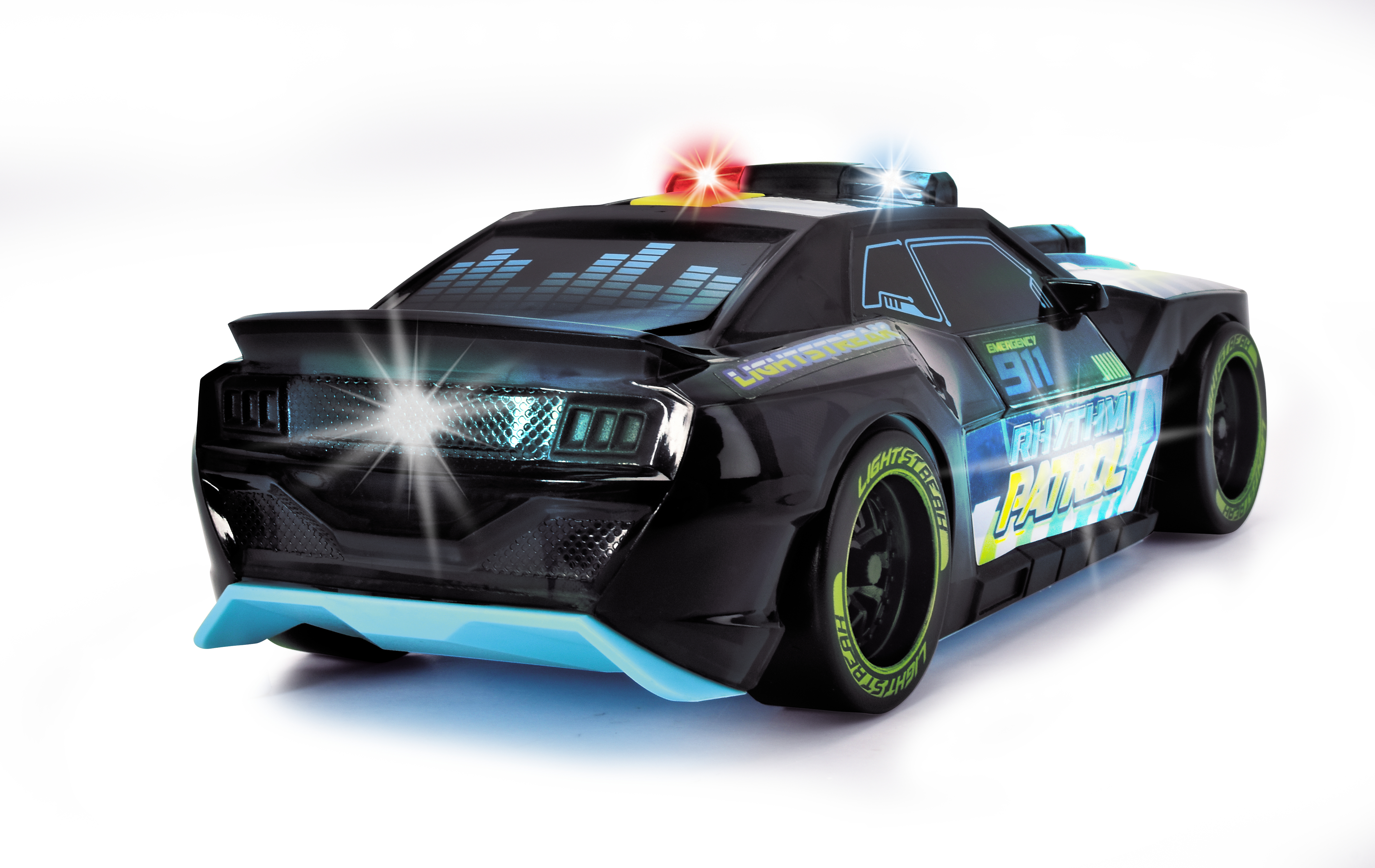 Ein schwarzes Spielzeug-Polizeiauto mit eingeschalteten Lichtern, von hinten gesehen, auf weißem Hintergrund.