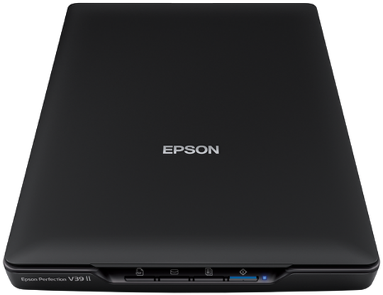 Fekete szkenner az Epson logóval, a felső felületet mutatva.