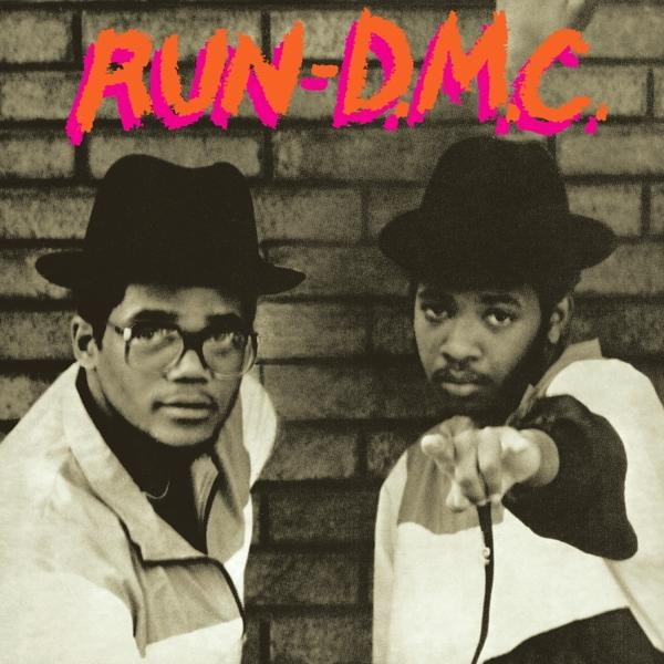 Run DMC album borító. Két férfi kalapban és dzsekiben a néző felé fordul, egyikük mutat.