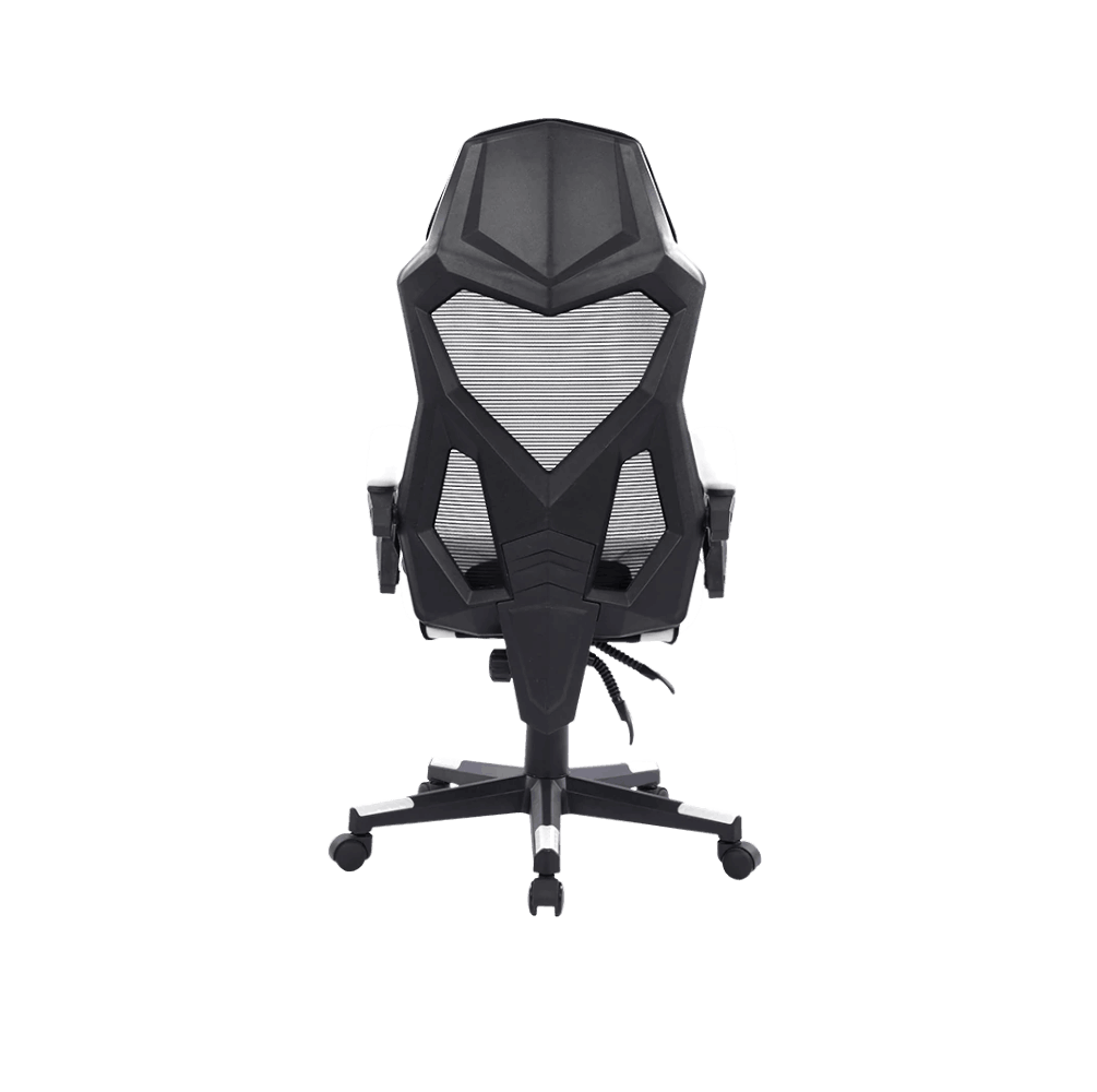 Silla gaming. Tiene un diseño blanco y negro con respaldo de malla. La espalda tiene forma de corazón.
