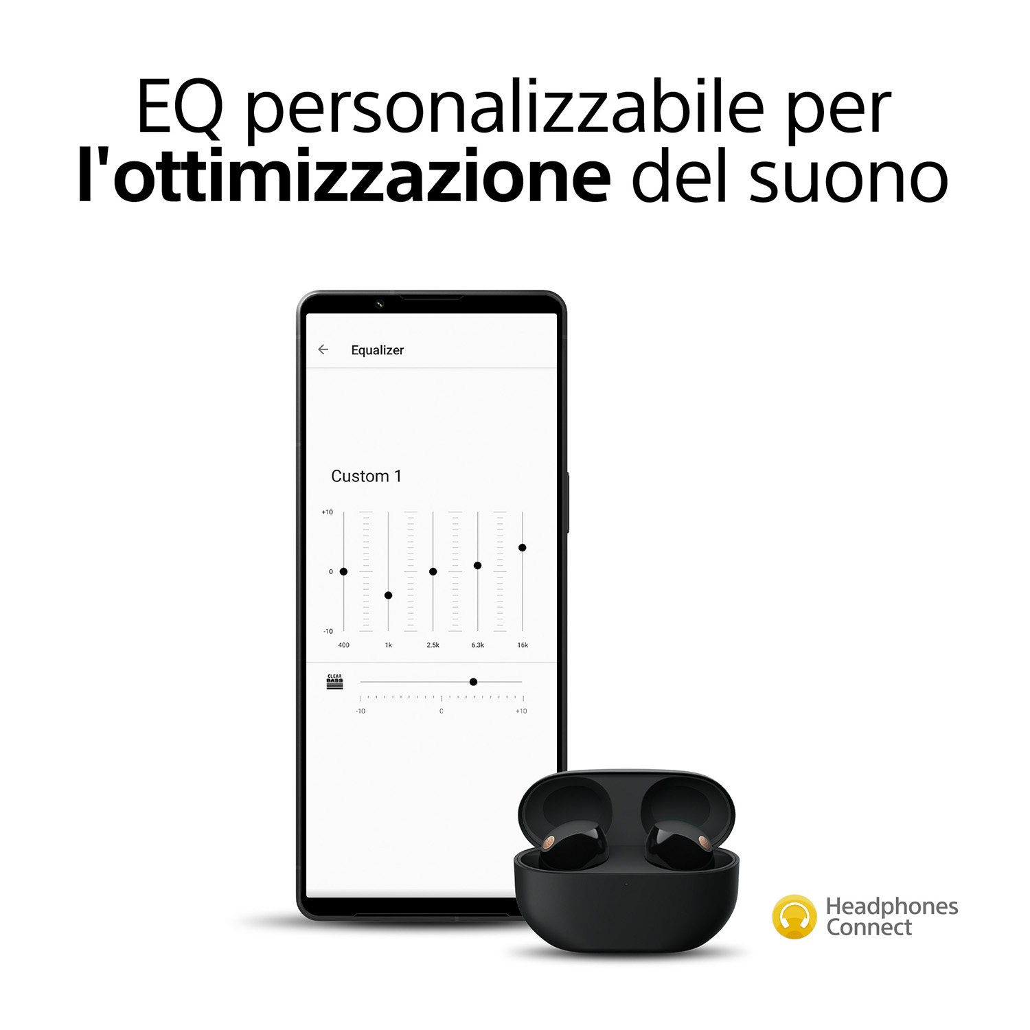 Uno smartphone che mostra un'app equalizzatore e auricolari wireless con custodia di ricarica. Sfondo bianco.