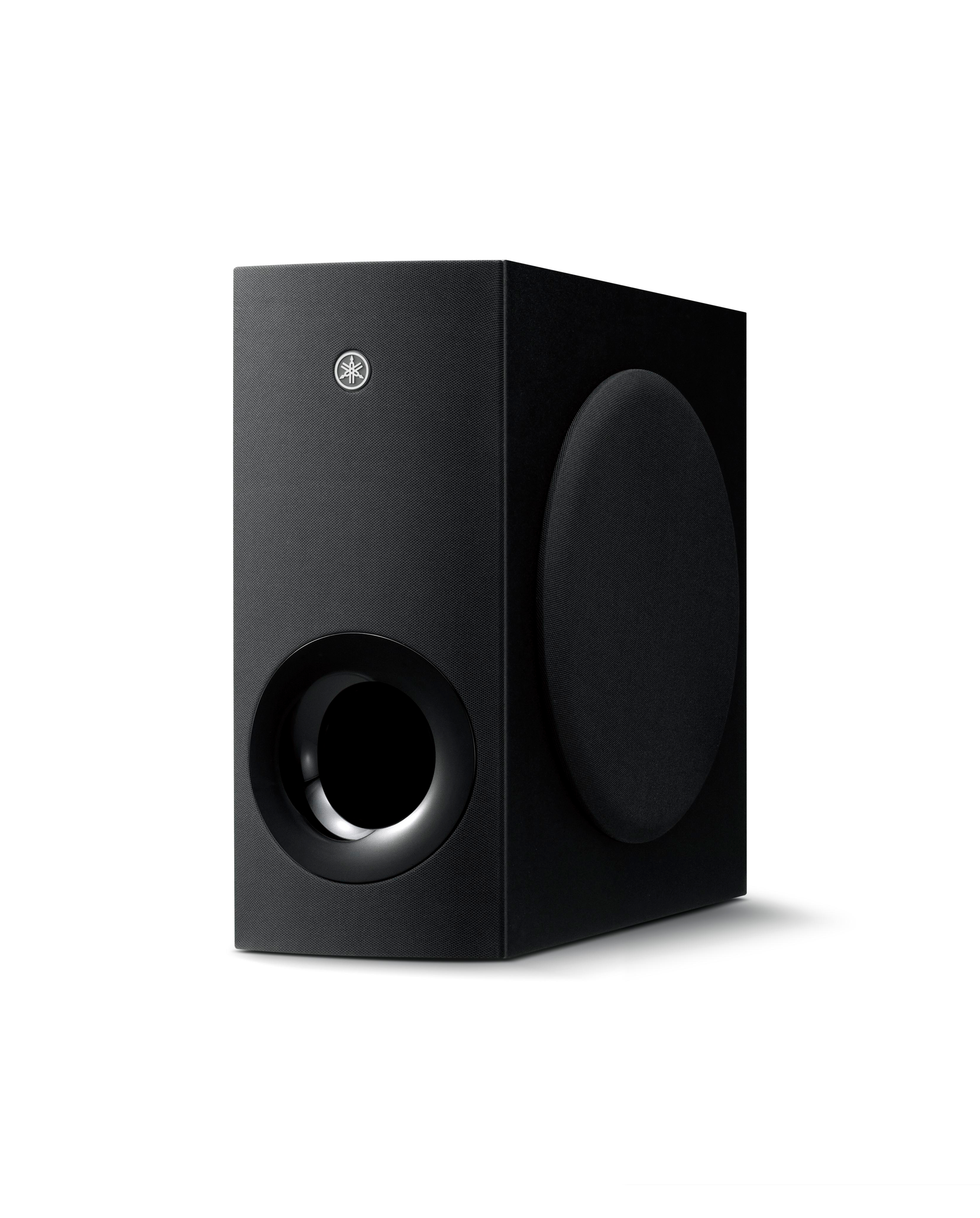 Schwarzer Yamaha-Subwoofer mit ovalem Lautsprecher und rundem Port.
