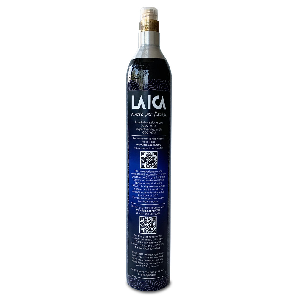 Magas, kék és ezüst LAICA CO2 henger, szöveggel és QR-kóddal.