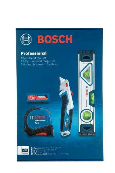 Bosch Professional szerszámkészlet, beleértve a mérőszalagot és a vízmértéket.