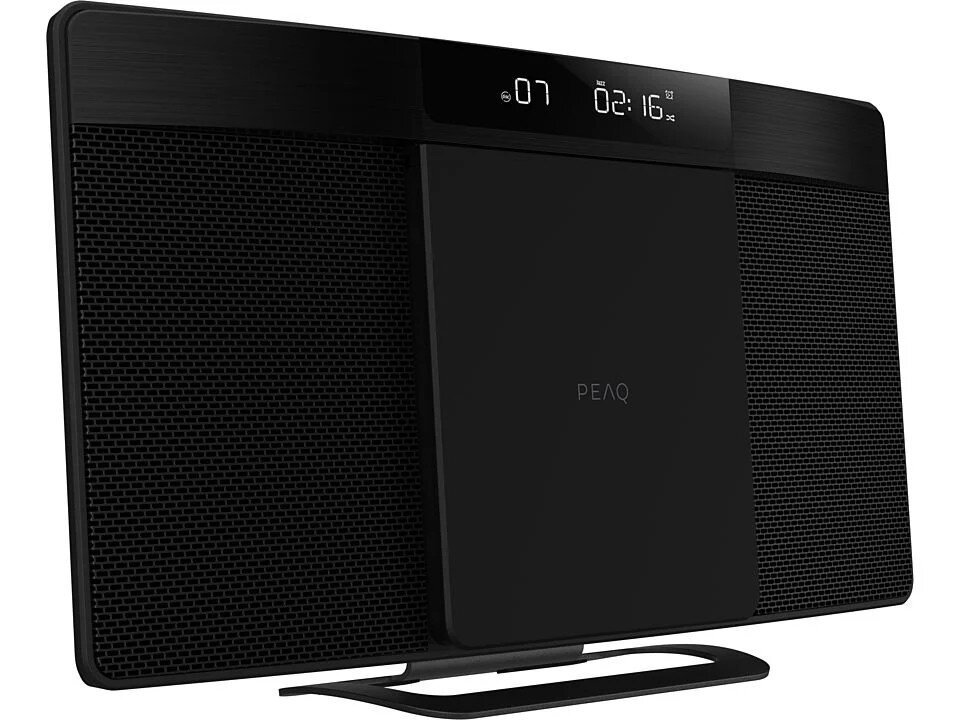 Czarny system audio z wyświetlaczem czasu. System stoi na czarnym stojaku.