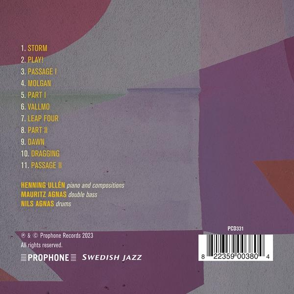 Album-Cover mit Titelliste, Künstlernamen und Barcode.