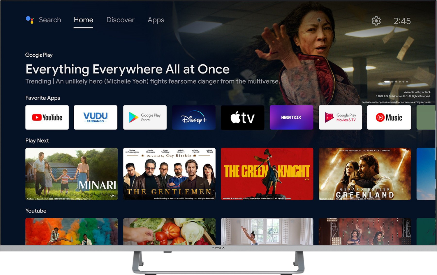 Pantalla de televisión mostrando una interfaz de Smart TV con iconos de aplicaciones de películas y sugerencias de contenido.