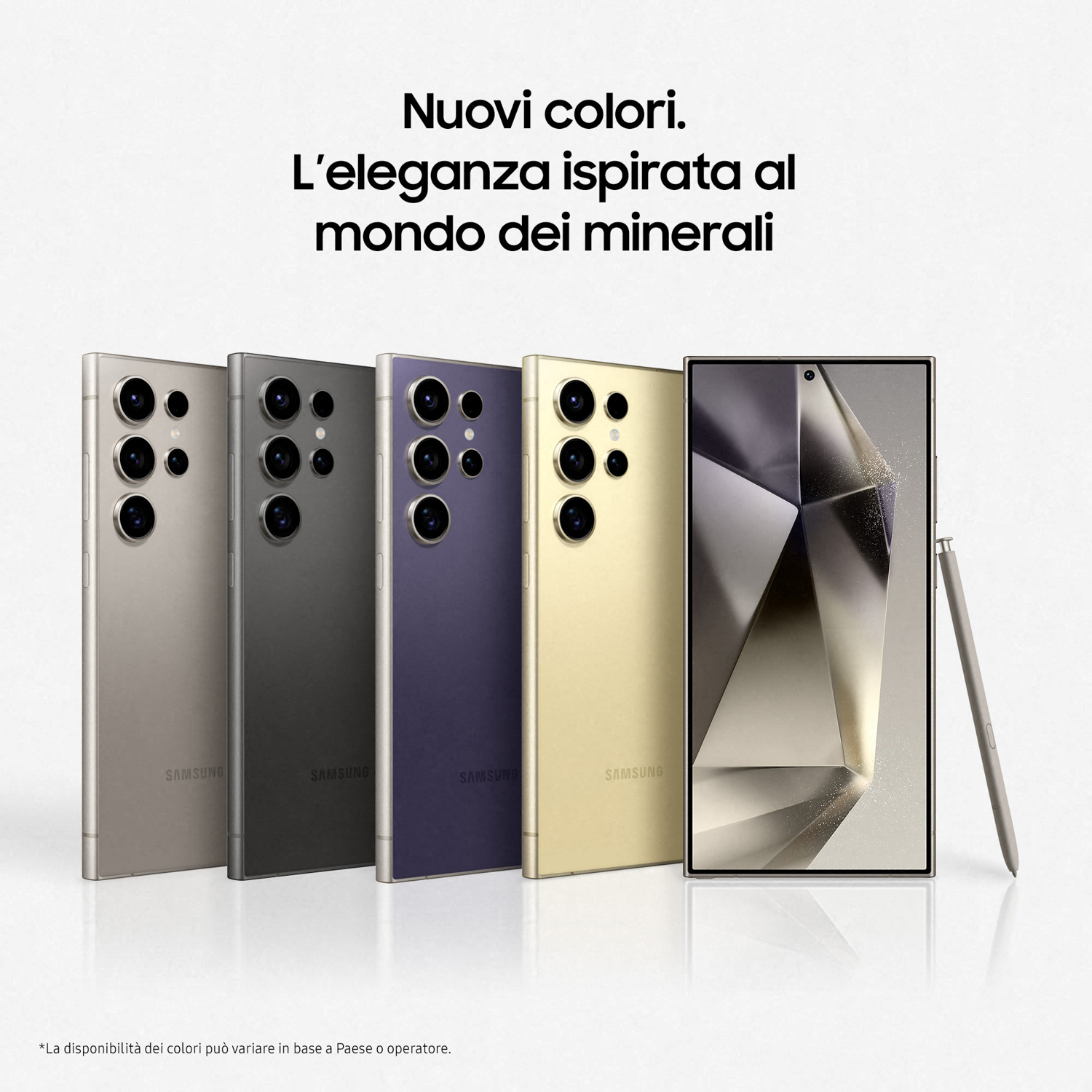 Dispositivo bianco con clip, porta USB e pulsante arancione.