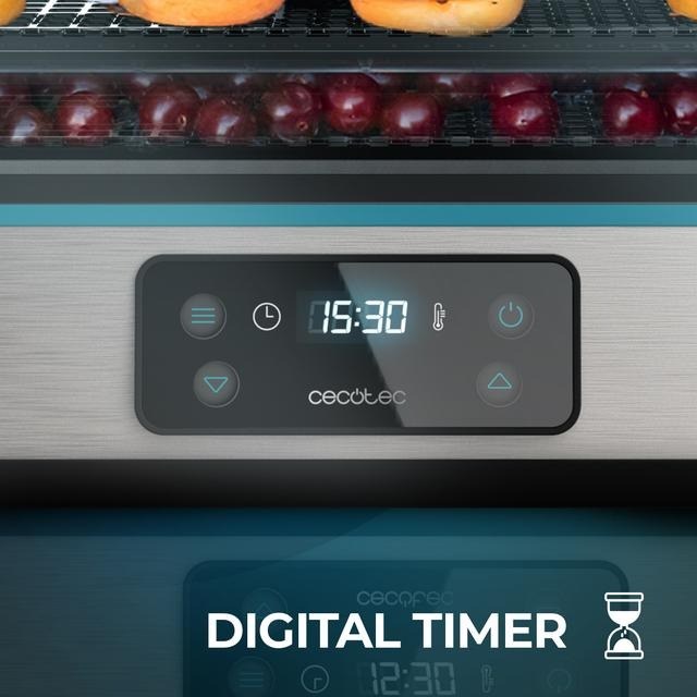 Interfaz de temporizador digital que muestra la hora, botones y el logo de Cecotec.