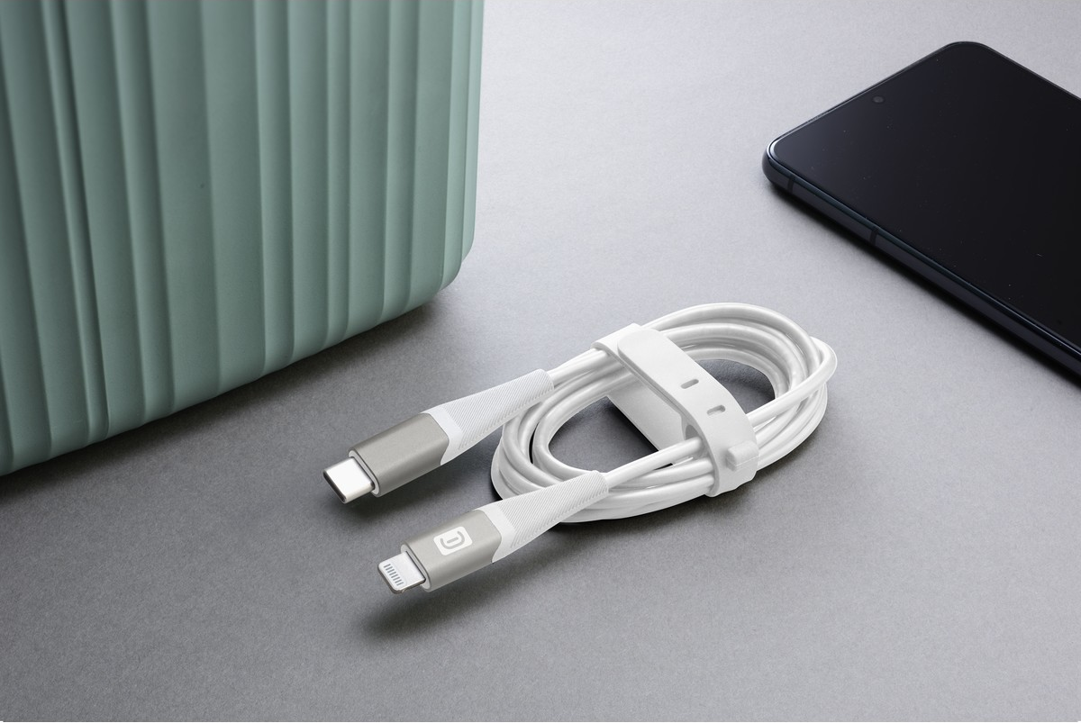 CELLULARLINE PRO+ - Ladekabel (Weiss)