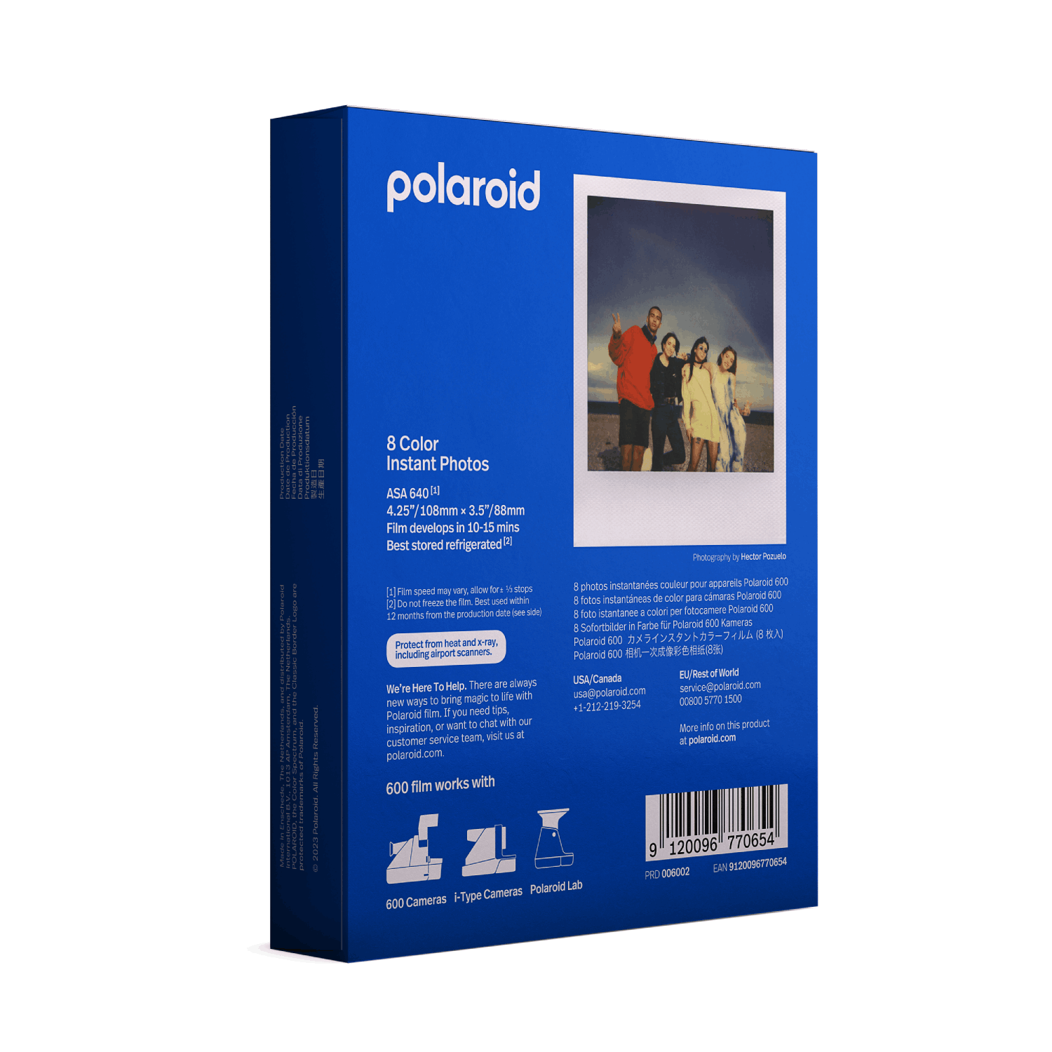 Caja de película Polaroid con una foto en la parte delantera e información.
