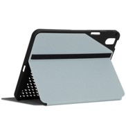 Tablet kılıfı, siyah çerçeve, siyah şeritli gri kapak. Açık, içini gösteriyor.
