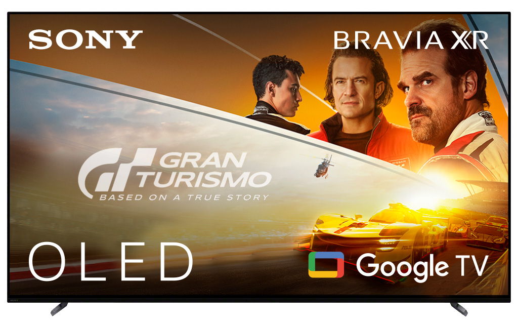 TV Sony Bravia XR muestra un póster de la película Gran Turismo. Gente.